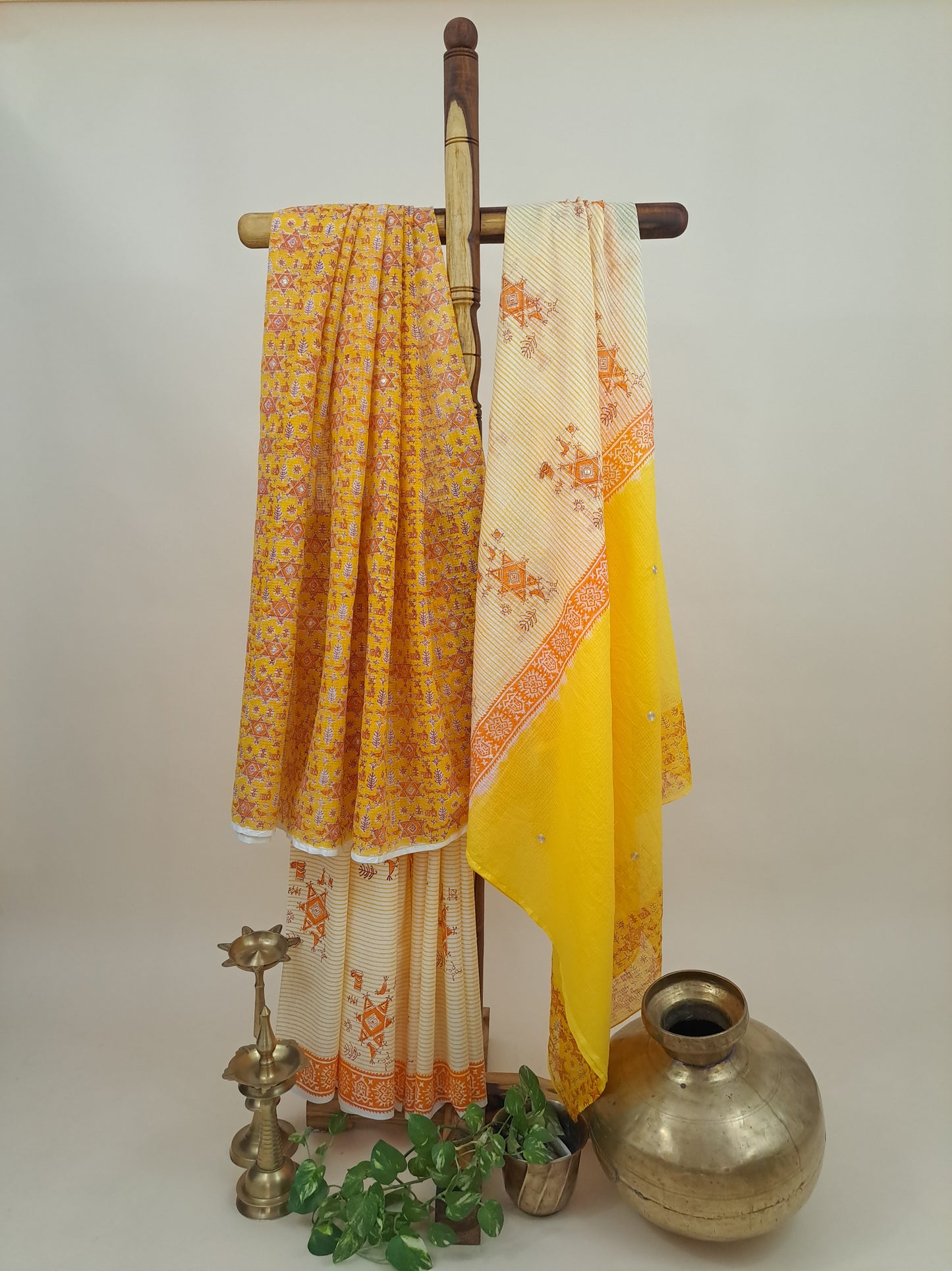 Kota-Doria with Kota-Doria Dupatta Taar Embroidery