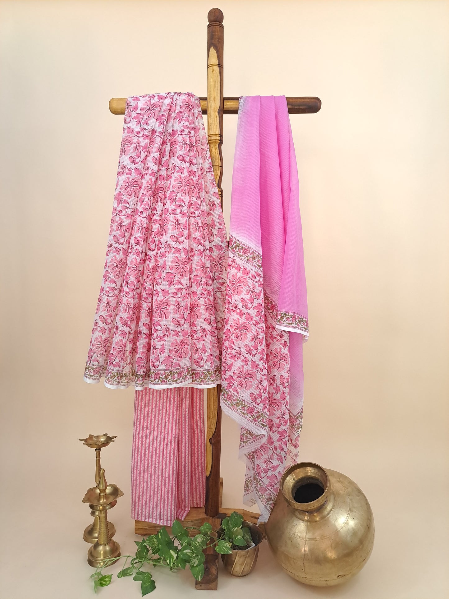 Kota-Doria with Kota-Doria Dupatta