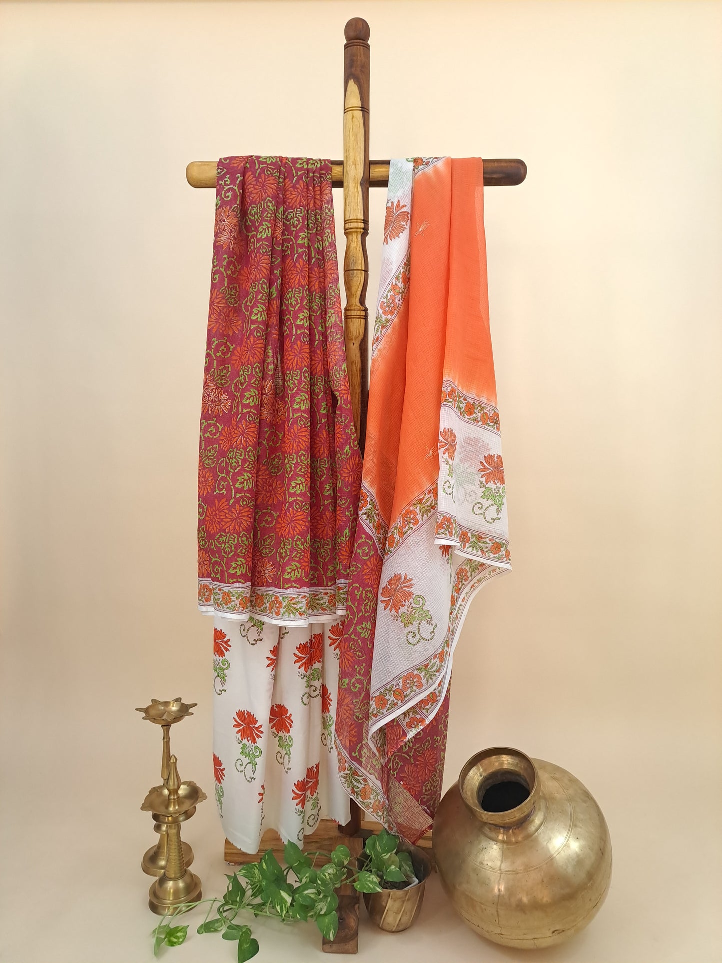 Kota-Doria with Kota-Doria Dupatta Taar Embroidery