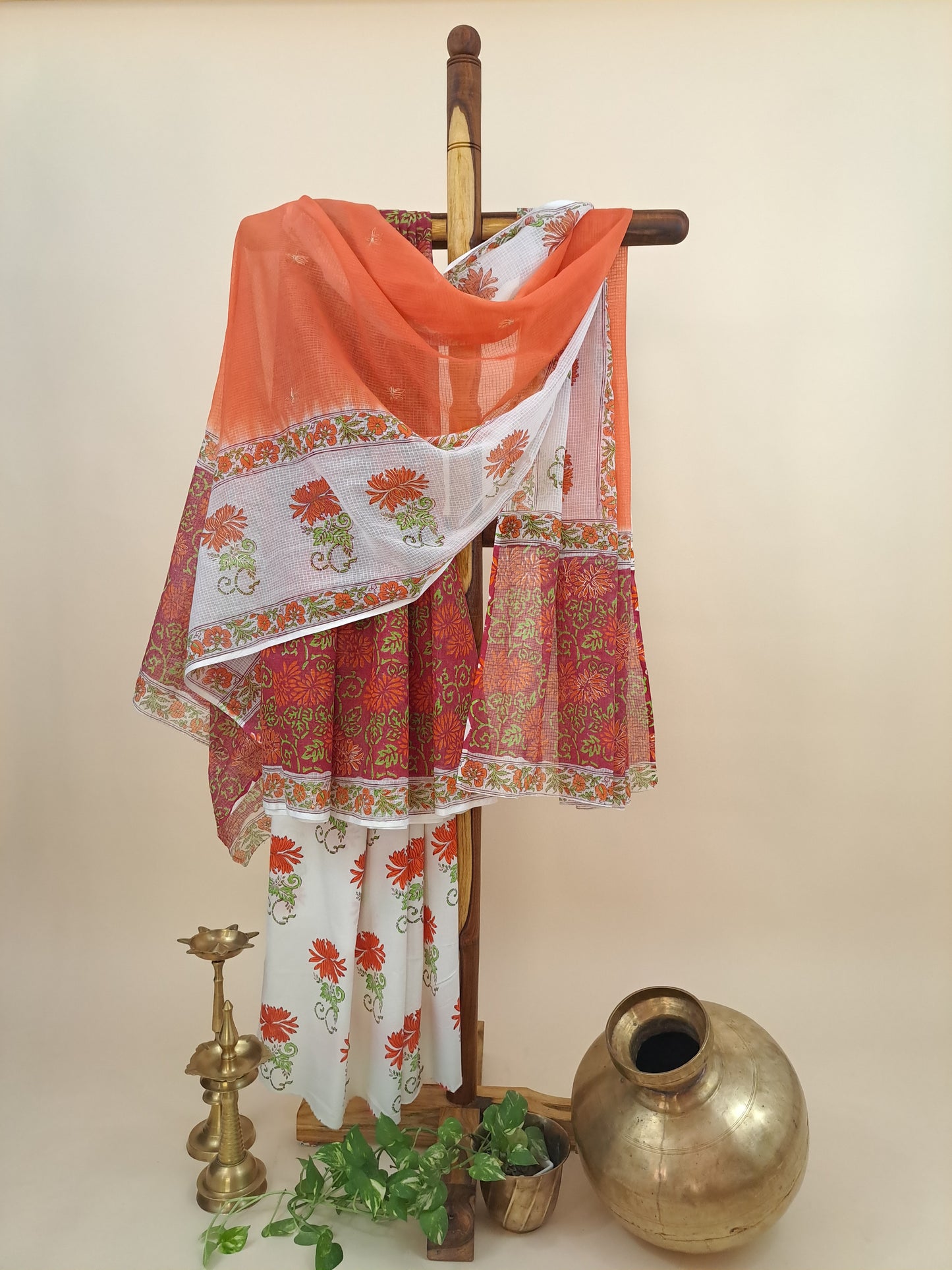 Kota-Doria with Kota-Doria Dupatta Taar Embroidery