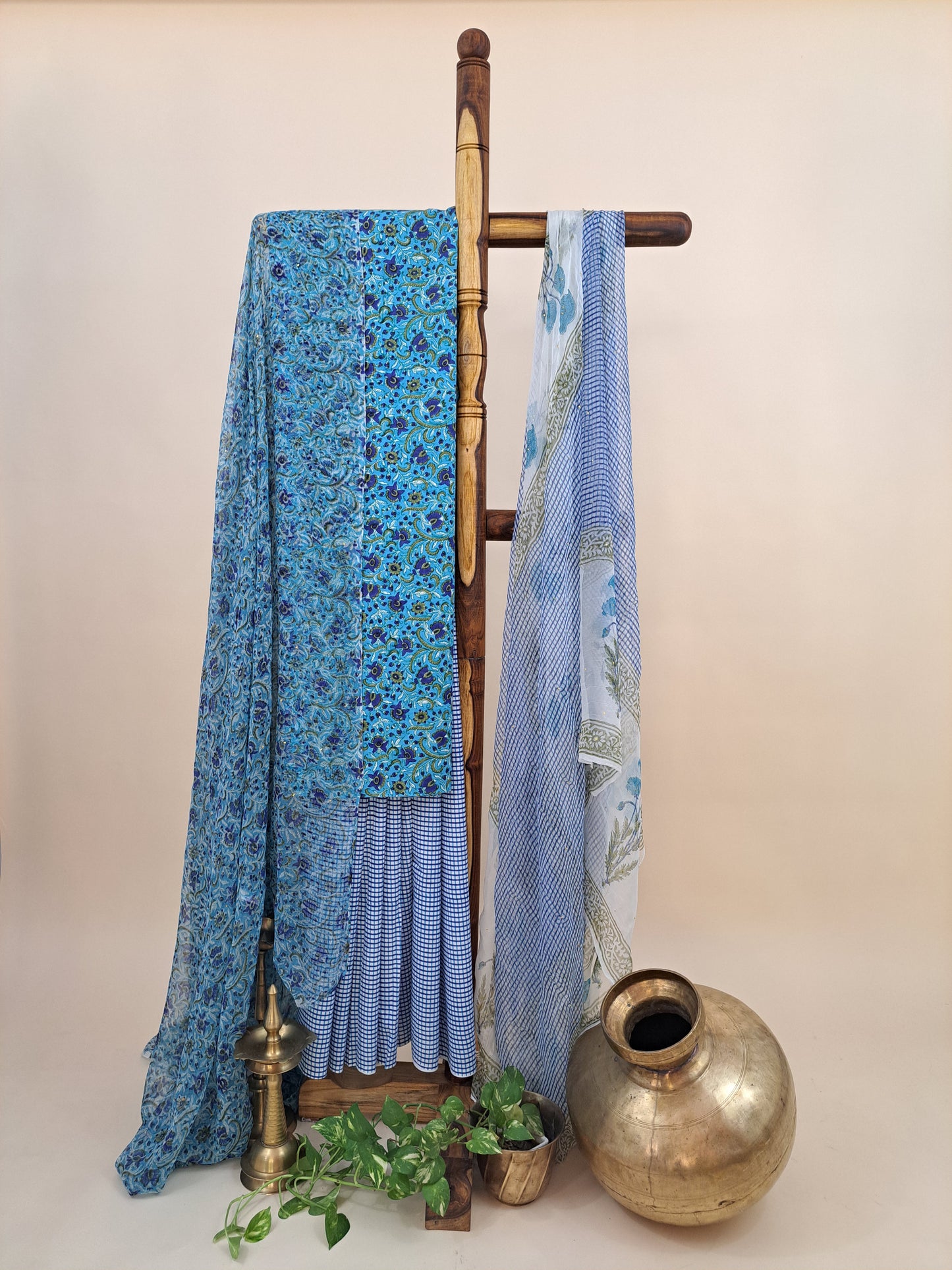 4 Piece Semi-Chiffon with Mukaish