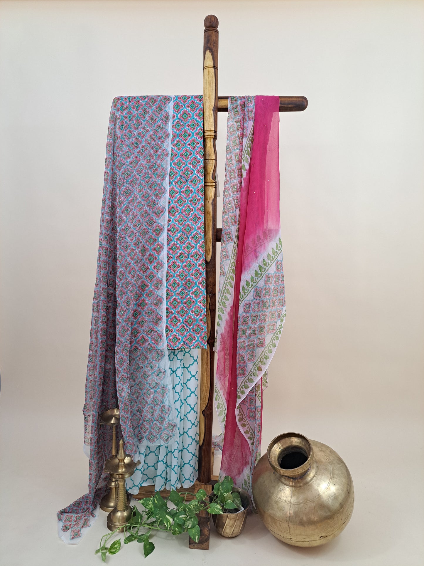 4 Piece Semi-Chiffon with Mukaish