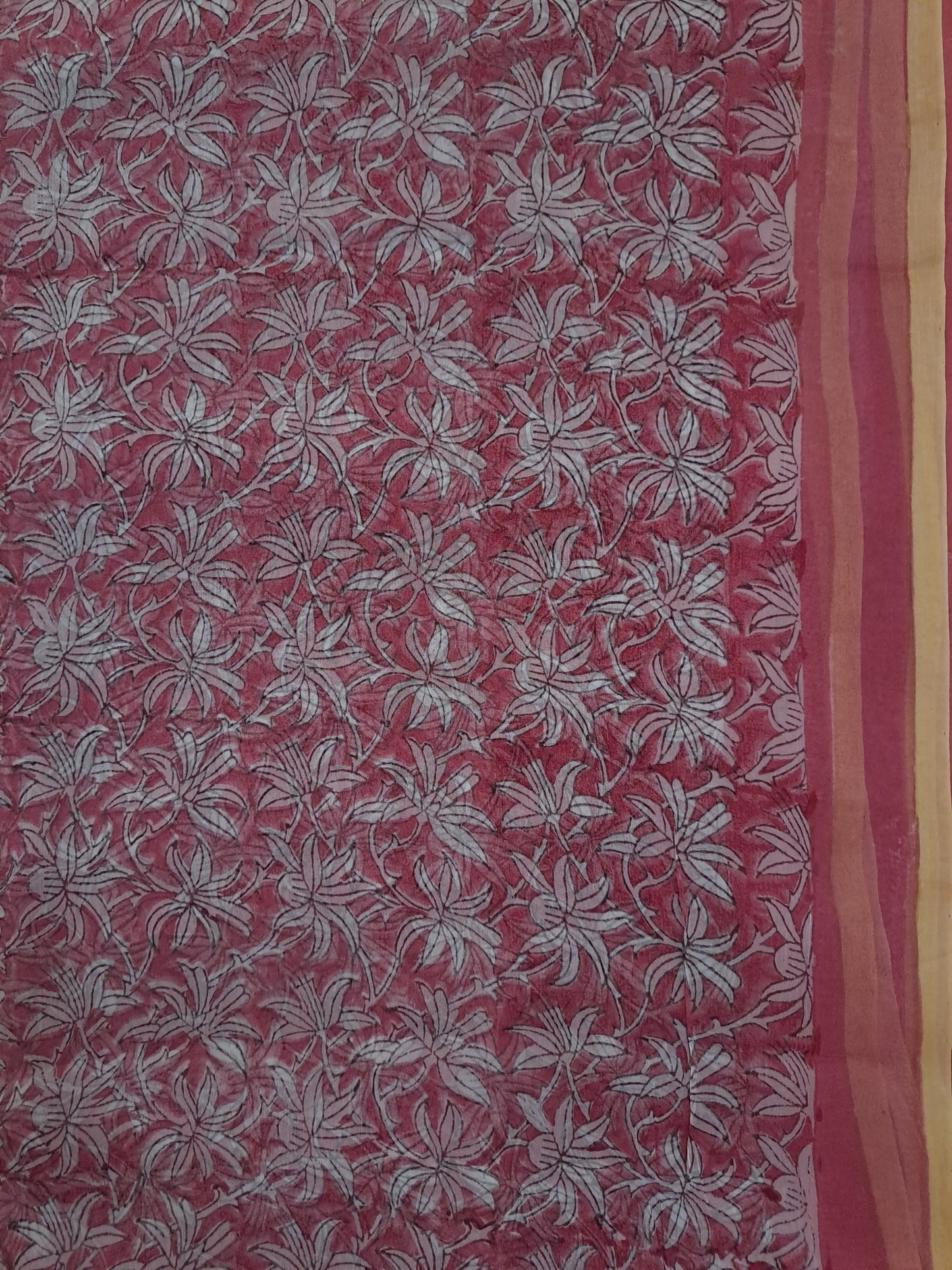 Semi-chiffon sari